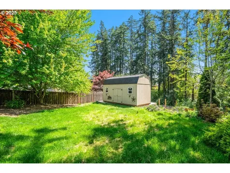 110 W Lauren Court Newberg OR 97132
