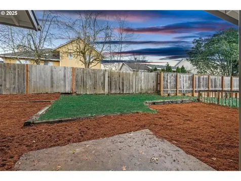 394 NW 180th Avenue Beaverton OR 97006