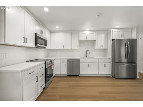 394 NW 180th Avenue Beaverton OR 97006