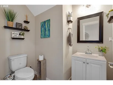 2151 SE 10th Place Canby OR 97013