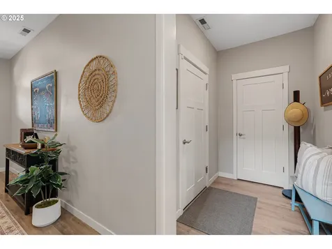2151 SE 10th Place Canby OR 97013