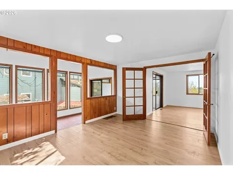 350 Loma Linda Lane Eugene OR 97405