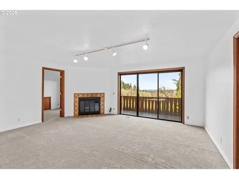 350 Loma Linda Lane Eugene OR 97405