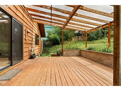 350 Loma Linda Lane Eugene OR 97405