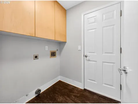 8940 SW Washington Drive Portland OR 97223