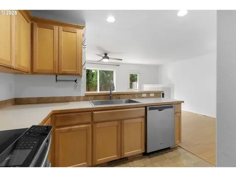 1938 27th Avenue Forest Grove OR 97116