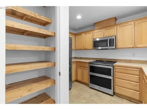 1938 27th Avenue Forest Grove OR 97116