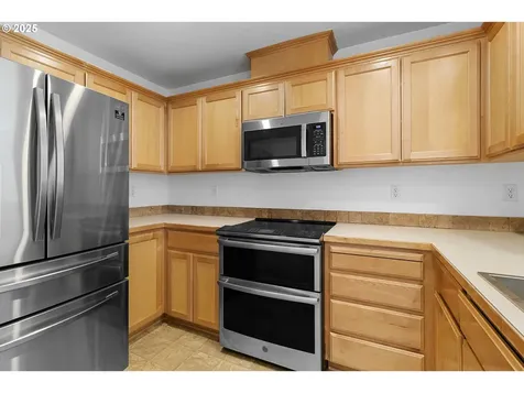 1938 27th Avenue Forest Grove OR 97116