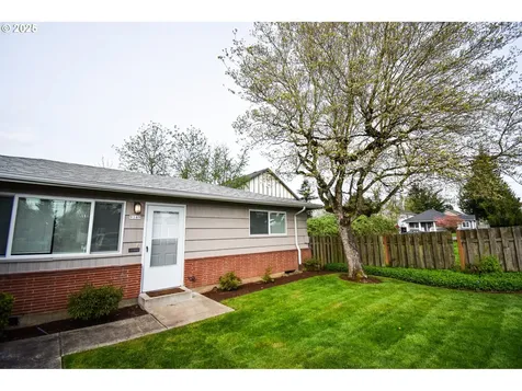9145 NE Glisan Street Portland OR 97220