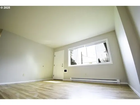 9145 NE Glisan Street Portland OR 97220