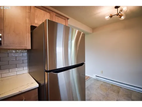 9145 NE Glisan Street Portland OR 97220