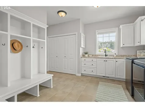 3217 Boardwalk Avenue Eugene OR 97401