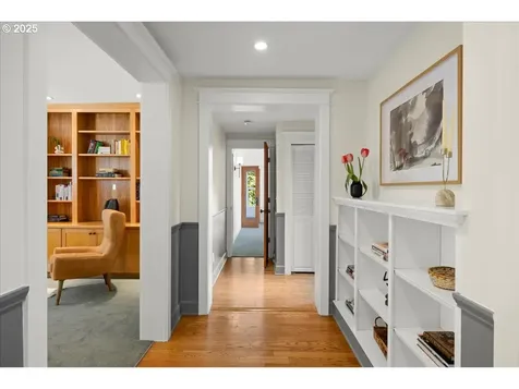 1509 S Carey Lane Portland OR 97219