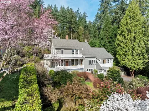 1509 S Carey Lane Portland OR 97219
