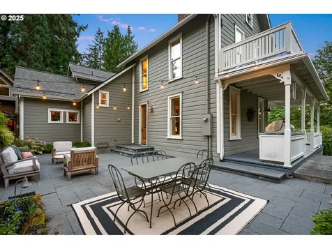 1509 S Carey Lane Portland OR 97219