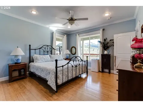 75990 Reservoir Road Cottage Grove OR 97424