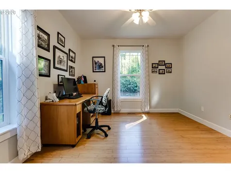 75990 Reservoir Road Cottage Grove OR 97424