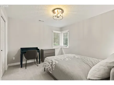 2944 Vale Court Lake Oswego OR 97034