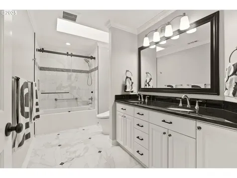 2944 Vale Court Lake Oswego OR 97034