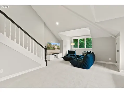 2944 Vale Court Lake Oswego OR 97034