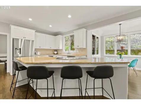 2944 Vale Court Lake Oswego OR 97034