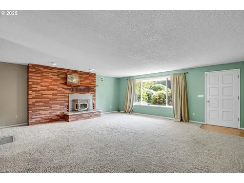 17481 S Eaden Road Oregon City OR 97045