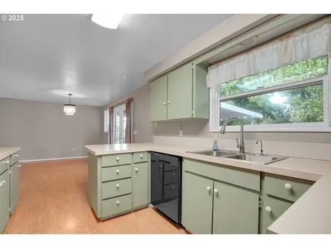 17481 S Eaden Road Oregon City OR 97045