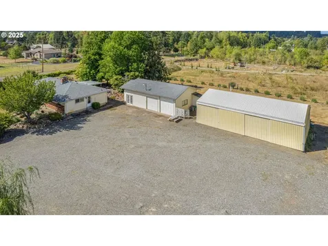 17481 S Eaden Road Oregon City OR 97045