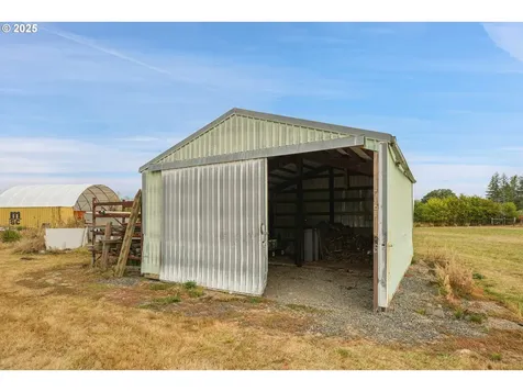 17481 S Eaden Road Oregon City OR 97045