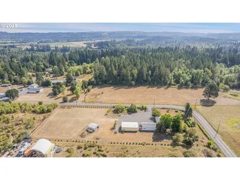 17481 S Eaden Road Oregon City OR 97045