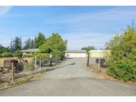 17481 S Eaden Road Oregon City OR 97045