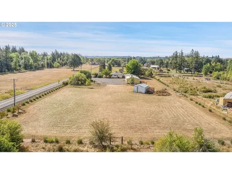 17481 S Eaden Road Oregon City OR 97045