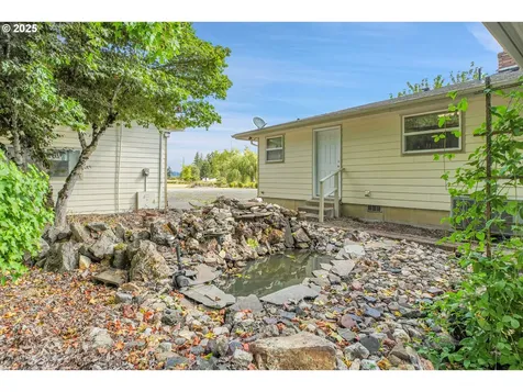 17481 S Eaden Road Oregon City OR 97045