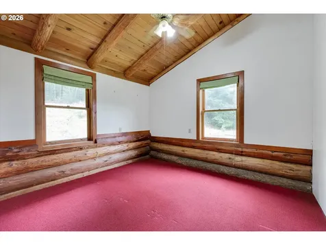 3805 Briar Knob Loop Scotts Mills OR 97375