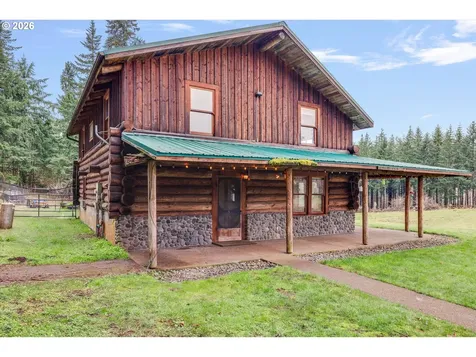 3805 Briar Knob Loop Scotts Mills OR 97375