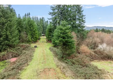 3805 Briar Knob Loop Scotts Mills OR 97375