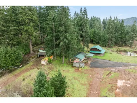 3805 Briar Knob Loop Scotts Mills OR 97375