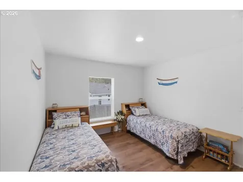 6289 SW Jetty Avenue Lincoln City OR 97367