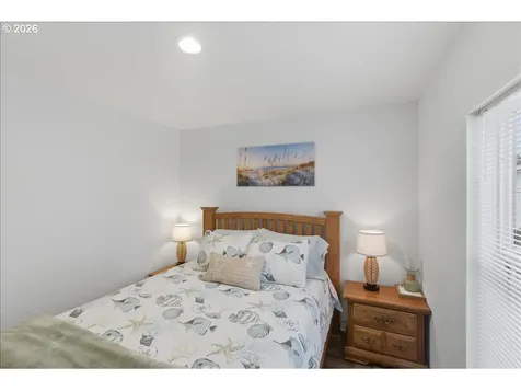 6289 SW Jetty Avenue Lincoln City OR 97367