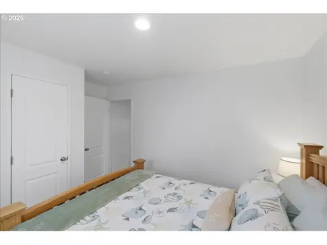 6289 SW Jetty Avenue Lincoln City OR 97367