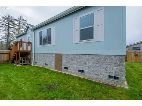 6289 SW Jetty Avenue Lincoln City OR 97367