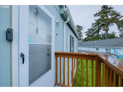 6289 SW Jetty Avenue Lincoln City OR 97367