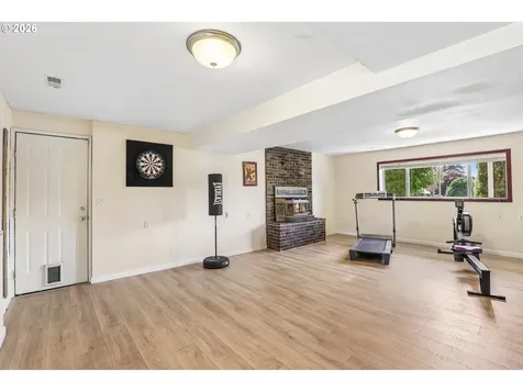 10015 NW 17th Avenue Vancouver WA 98685