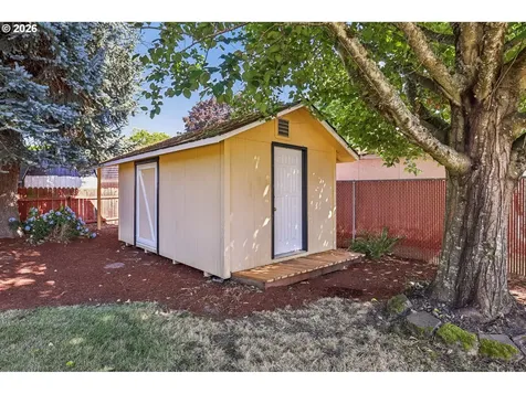 10015 NW 17th Avenue Vancouver WA 98685