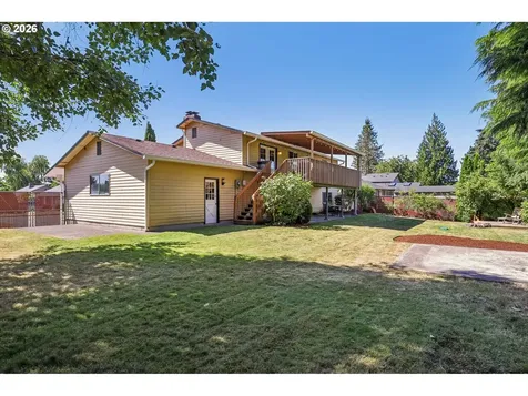 10015 NW 17th Avenue Vancouver WA 98685