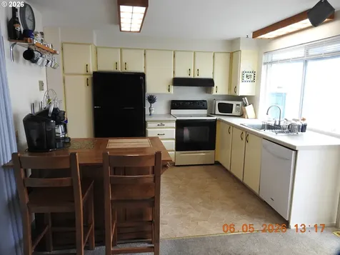 6201 SW 130th Avenue Beaverton OR 97008