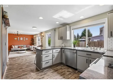 15505 NE 82nd Circle Vancouver WA 98682