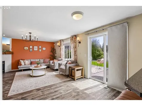 15505 NE 82nd Circle Vancouver WA 98682