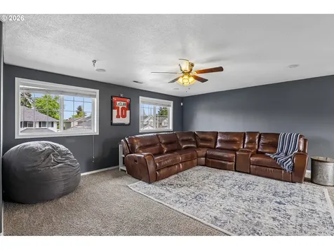 15505 NE 82nd Circle Vancouver WA 98682