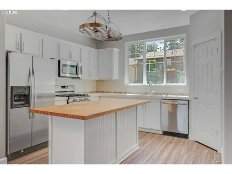 15495 SW Cobalt Lane Beaverton OR 97007